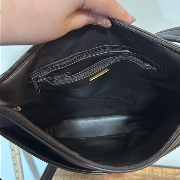 Jacqueline Ferrar Buttery Smooth Brown Leather Shoulder Bag - Picture 9 of 12